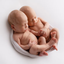 fotenie dvojiciek newborn