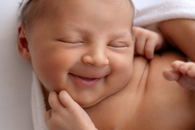 Novorodenecke fotenie, fotenie babatka, fotenie babatiek bratislava, fotenie babatiek senec, novorodenecka fotografka