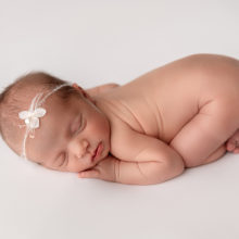 newborn, novorodenecké fotenie, fotenie bábätiek, fotenie detí, novorodenecká fotografka, fotenie detí, fotenie miminiek, newborn fotenie