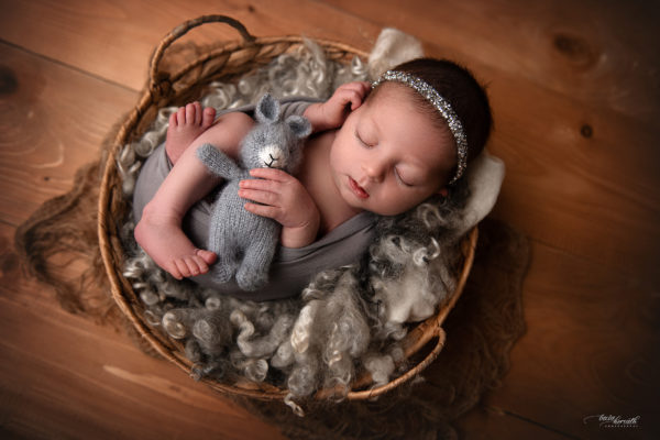 newborn, novorodenecké fotenie, fotenie bábätiek, fotenie detí, novorodenecká fotografka, fotenie detí, fotenie miminiek, newborn fotenie