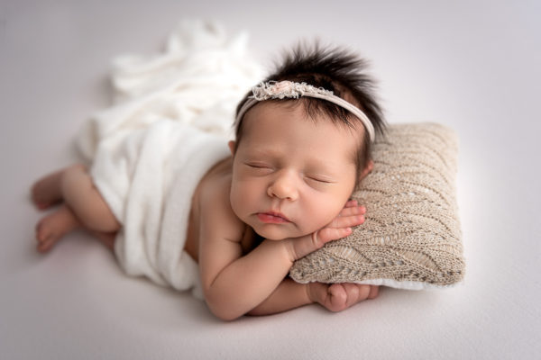 newborn, novorodenecké fotenie, fotenie bábätiek, fotenie detí, novorodenecká fotografka, fotenie detí, fotenie miminiek, newborn fotenie