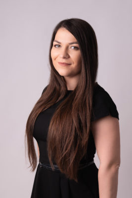 profesionálny business portrét pre LikedIn Senec